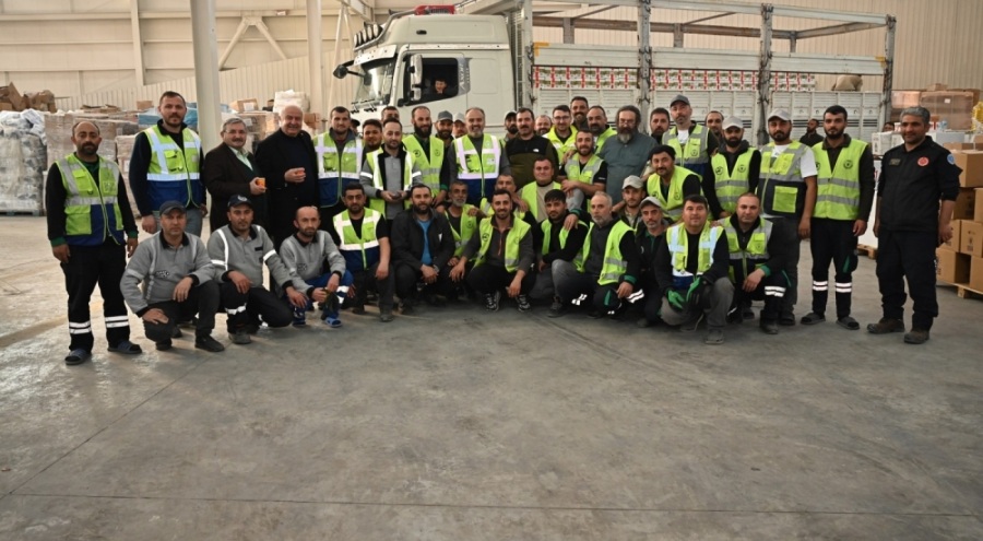 Bursa Büyükşehir Belediyesi'nden çadır kentlerdeki kadınlara moral