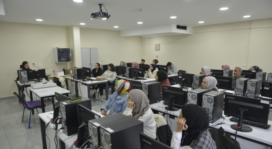 Bursa'da  ücretsiz lojistik kursu başladı