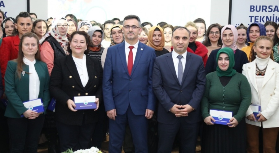 Bursa Teknik Üniversitesi Rektörlüğü kadın çalışanlarıyla buluştu