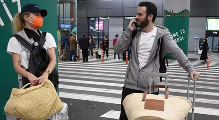 Burcu Esmersoy ile Nazım Akmandil'in düğün tarihi belli oldu