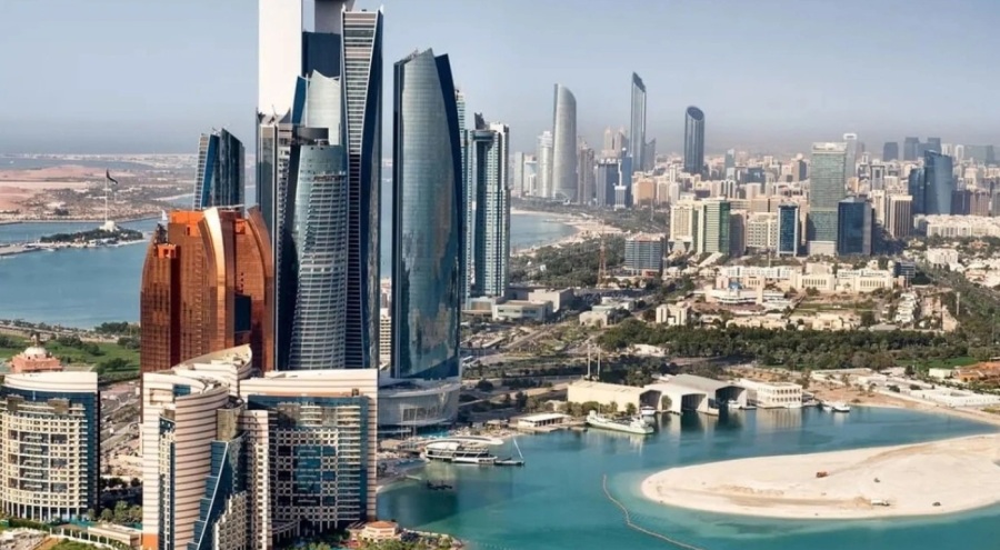 BAE 18 yaş altı çocuğu olan ailelere 5 yıllık turist vizesi vereceğini duyurdu