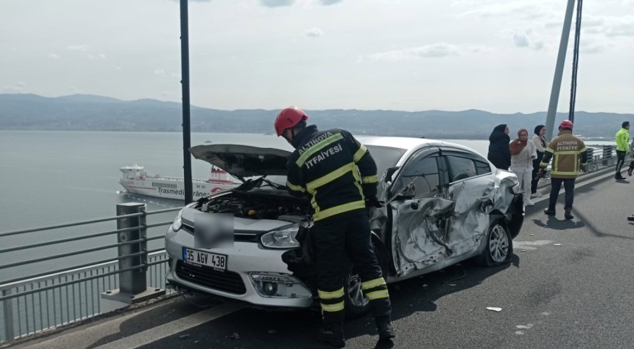 Osmangazi Köprüsü'nde kaza