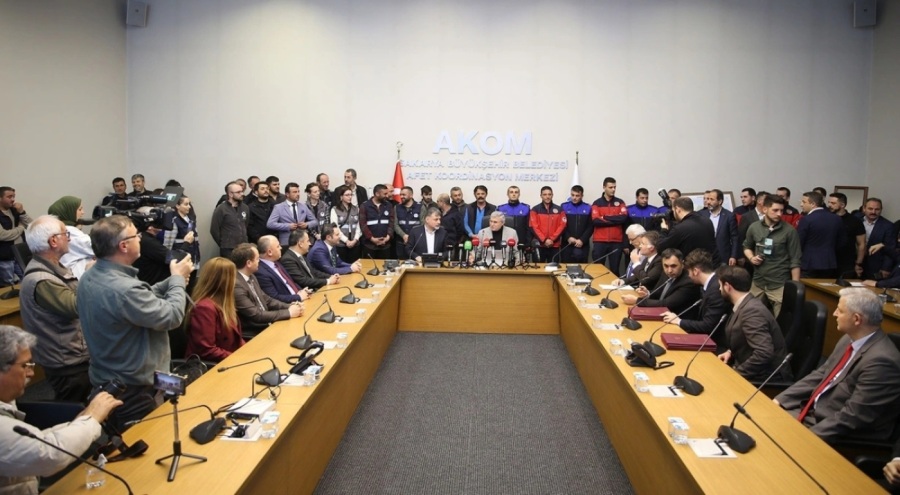 Sakarya Büyükşehir Belediyesi'nden çalışanlara yüzde 80 zam