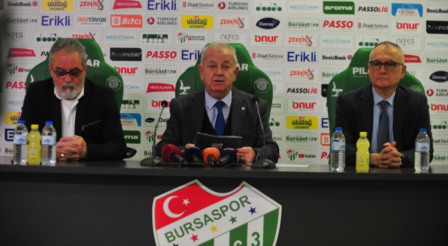 Bursaspor'dan açıklama: Maçta spor dışı bir aklın devreye girdiğini net olarak görebilirsiniz