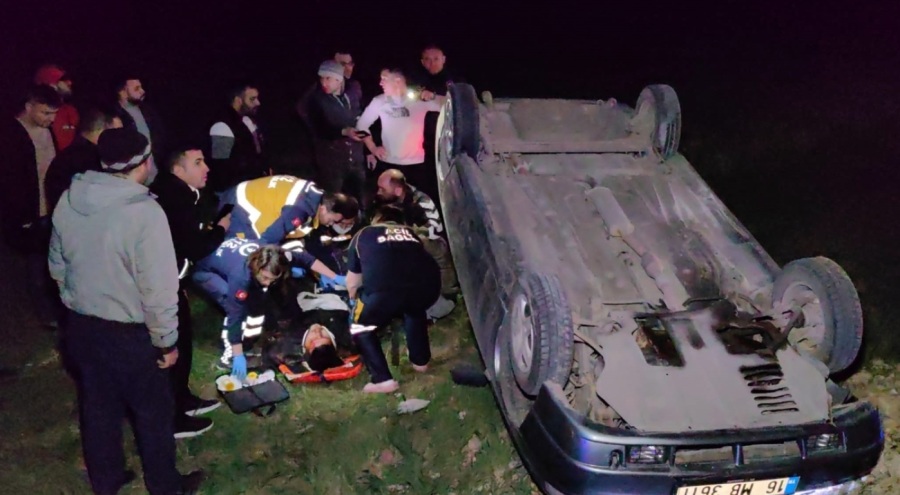 Bursa'da otomobil, elektrikli bisikletle çarpıştı: 2 yaralı