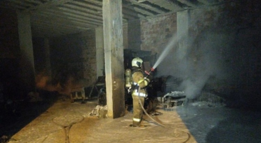 Bandırma'da mağazada yangın paniği