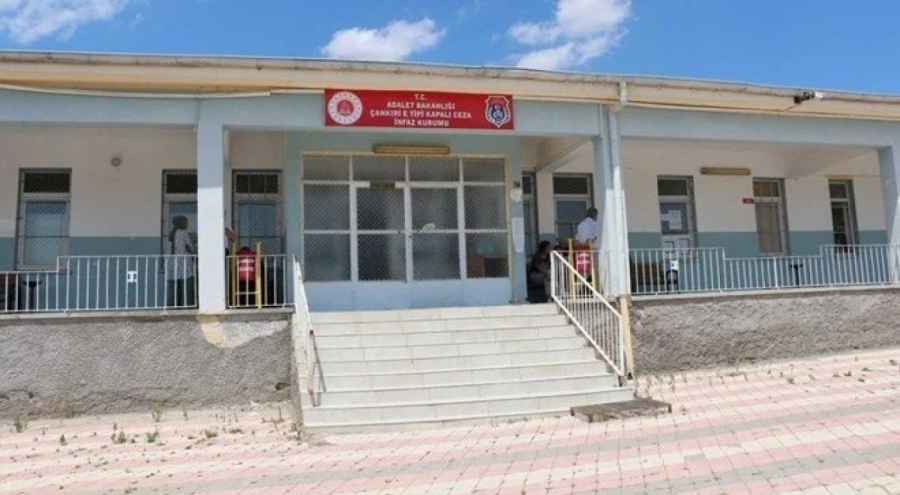 Çankırı Kapalı Cezaevi'nde hükümlülere deprem tahliyesi