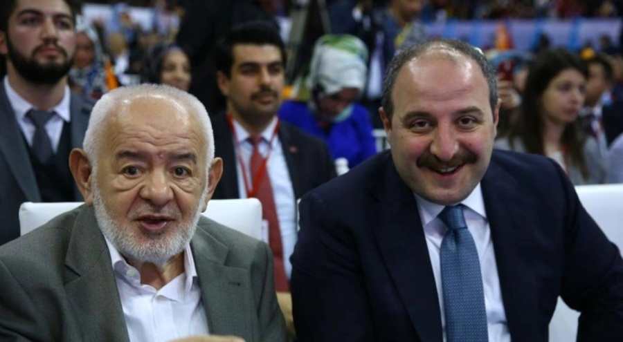 Bakan Varank'ın acı günü