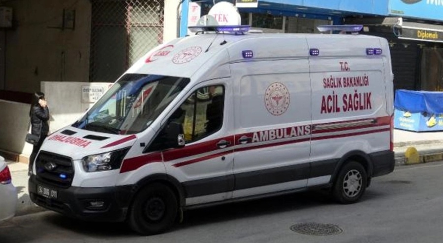 Gazete sahibi bürosunda ölü bulundu