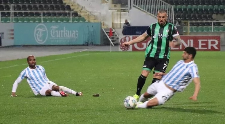Denizlispor Erzurumspor FK'ya yenildi