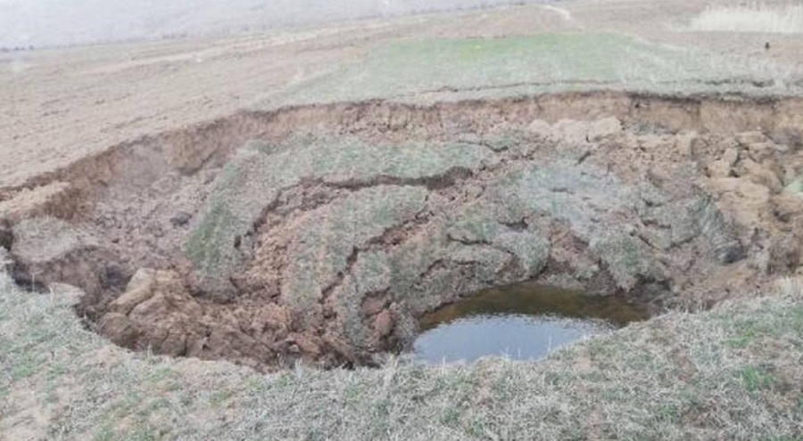 Sivas'ta obruk oluştu