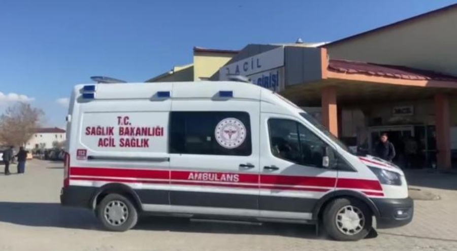 Hakkari'de 55 öğrenci hastaneye kaldırıldı