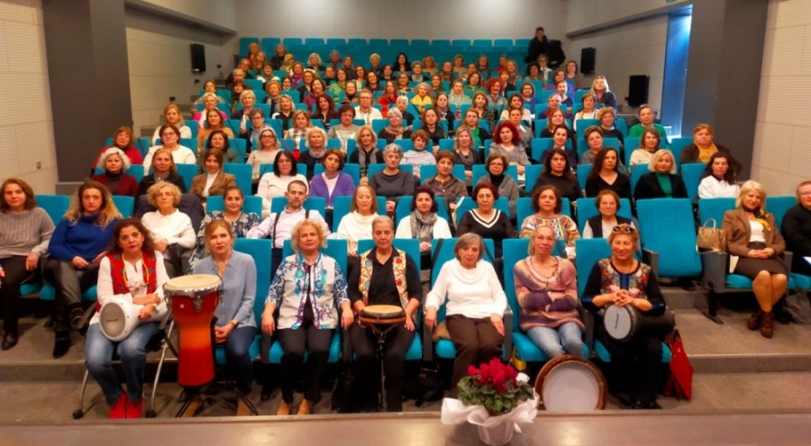 Bursa Nilüfer Kadın Korosu, konserlerine geleceklerden bilet yerine yardım paketi isteyecekler