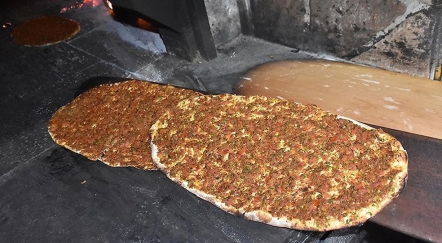 Bodrum'da lahmacun fiyatları şaşkına çevirdi: Lahmacun-ayran 450 TL!