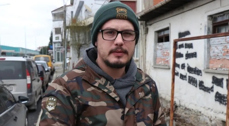 Şaşırtan hırsızlık: Duvara ev sahibi için not bırakmışlar!