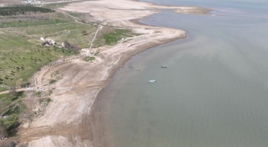 Büyükçekmece Gölü'nde korkutan tablo