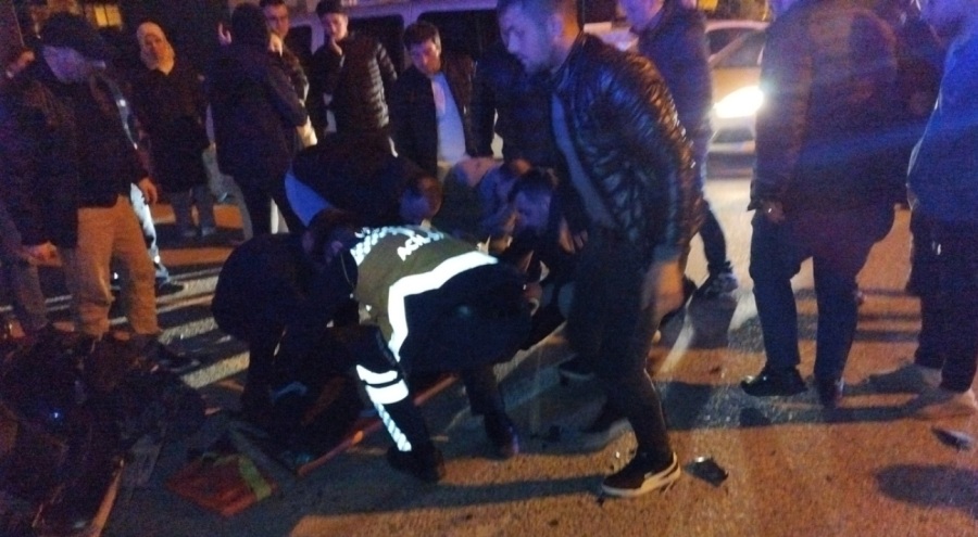 Bursa Orhangazi'de iki motosiklet kafa kafaya çarpıştı