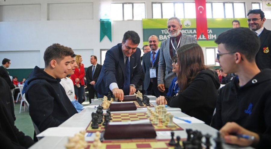 Bursa Okul Sporları Satranç Takım Turnuvası başladı