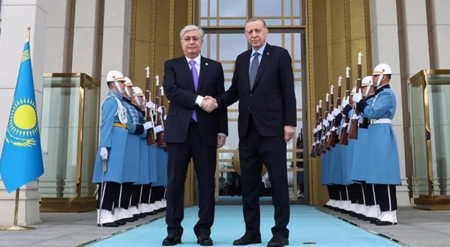 Erdoğan, Kazakistan Cumhurbaşkanı Tokayev ile görüştü