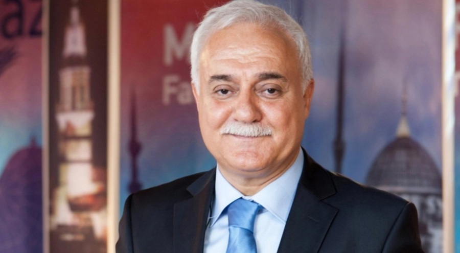 Nihat Hatipoğlu yıllardır sürdürdüğü görevine veda etti