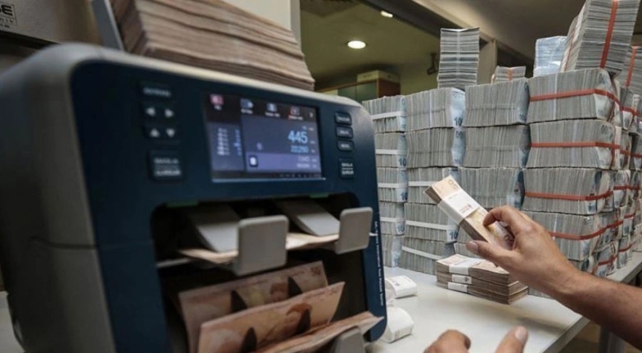 Deprem bölgesinde 911 banka şubesinden 625'i faaliyet gösteriyor