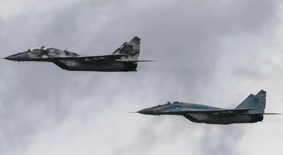 Slovakya Ukrayna'ya savaş uçağı gönderecek