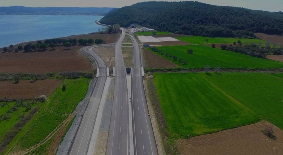 Bakan Karaismailoğlu: Gelibolu- Eceabat yolu yarın açılacak