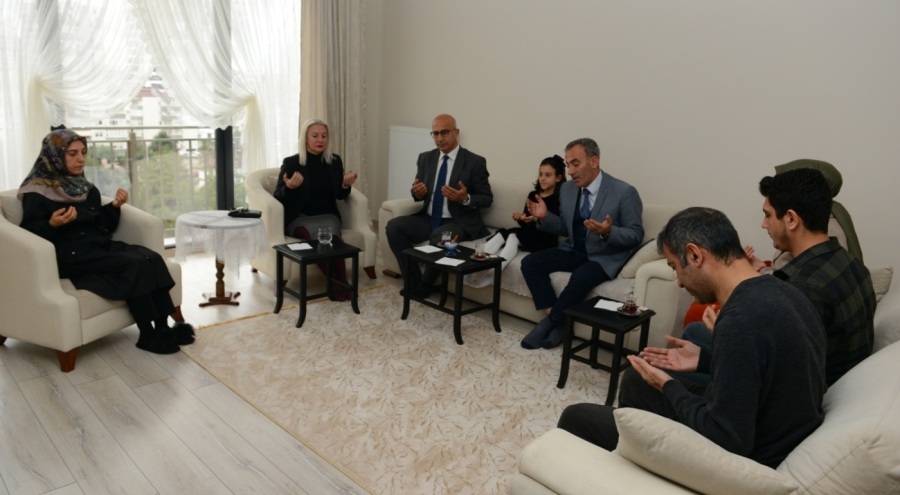 Bursa'da şehit ailelerine anlamlı ziyaret