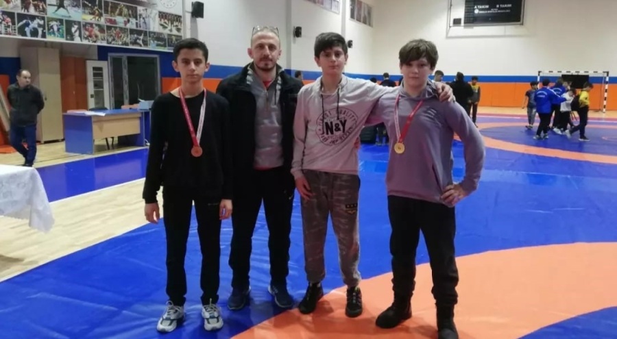 Bursa Gemlik Belediyesporlu sporcular derece aldı