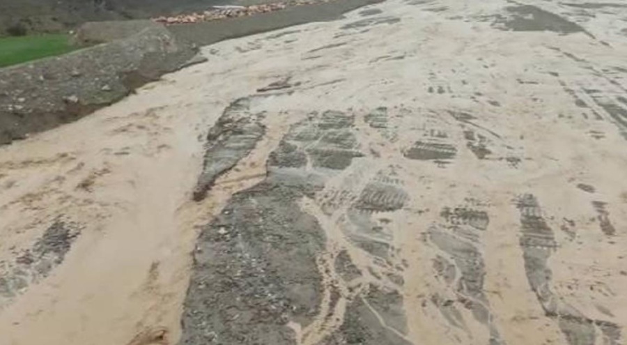 Elazığ'da şiddetli yağışlar sonrası dereler taştı