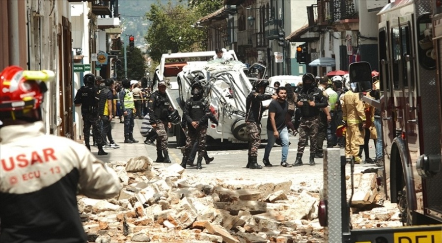 Ekvador'daki depremde ölü sayısı yükseldi