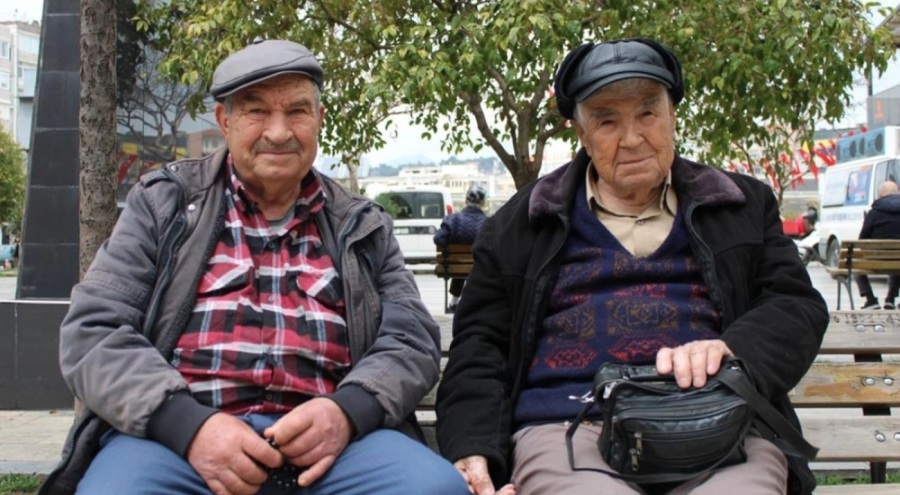 Aydın'da 'dul kadın' sayısının 50 bine yaklaştığı kaydedildi