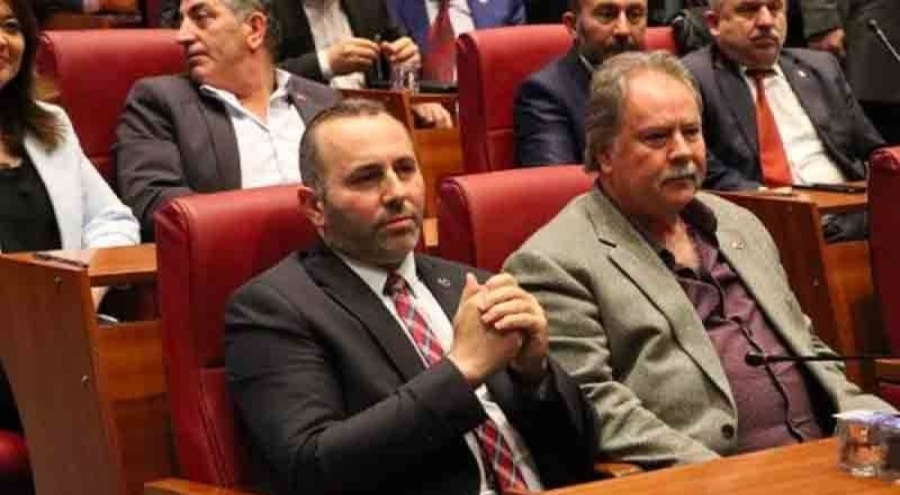 CHP'li Yalova Belediyesi AK Parti'ye geçti