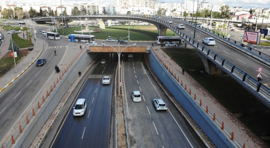 Abide Kavşağı yeniden trafiğe açıldı