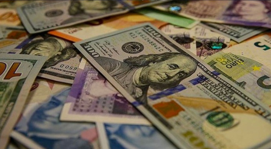 Döviz kurları yatay seyirde