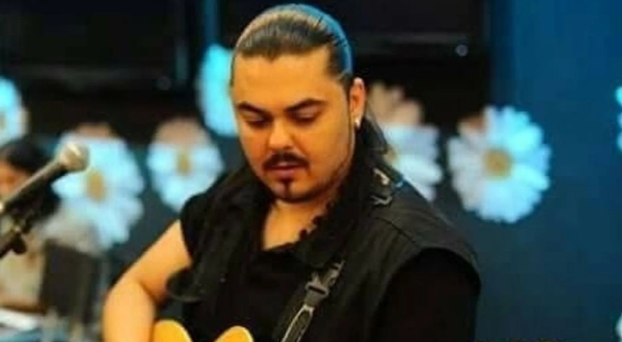 Şarkıcıya "DM'den yürüme" dayağı! Öldüresiye dövdü