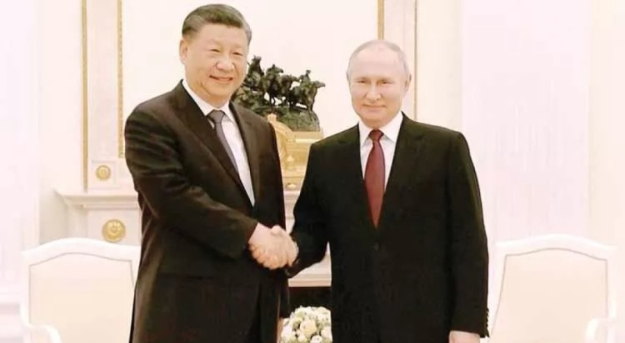 Çin lideri Putin ile görüştü