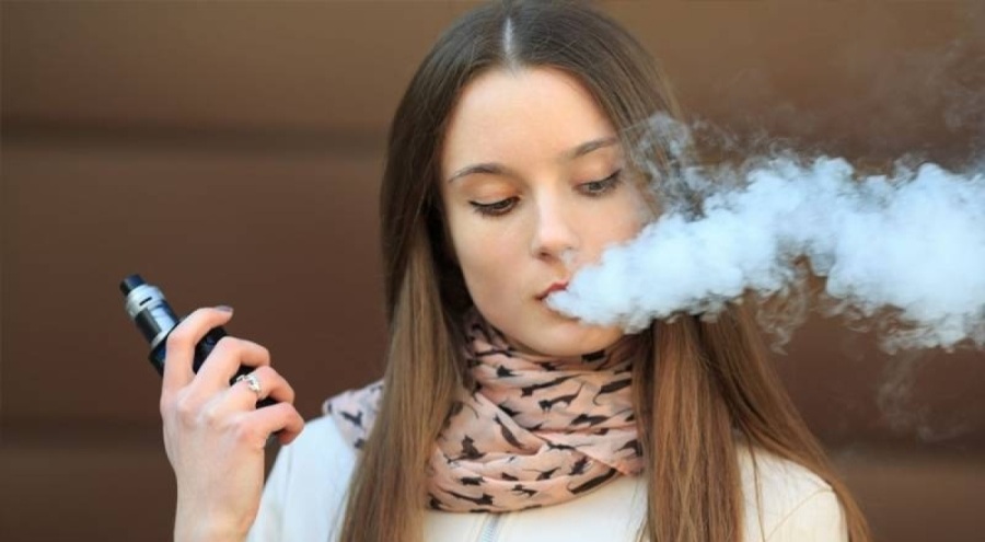 E-sigara'da 240'tan fazla kimyasal madde tespit edildi