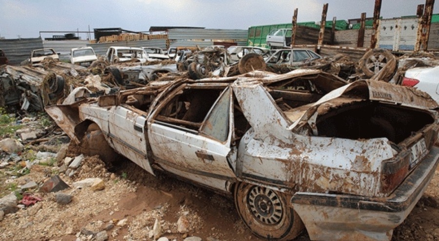 Selde hurdaya dönen aracını tanıyamadı