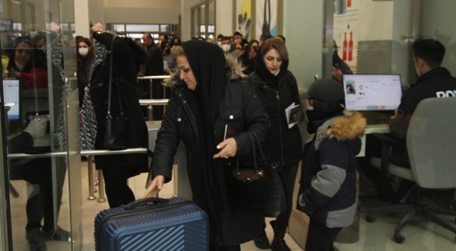 11 bin İranlı nevruz tatilinde Van'a geldi