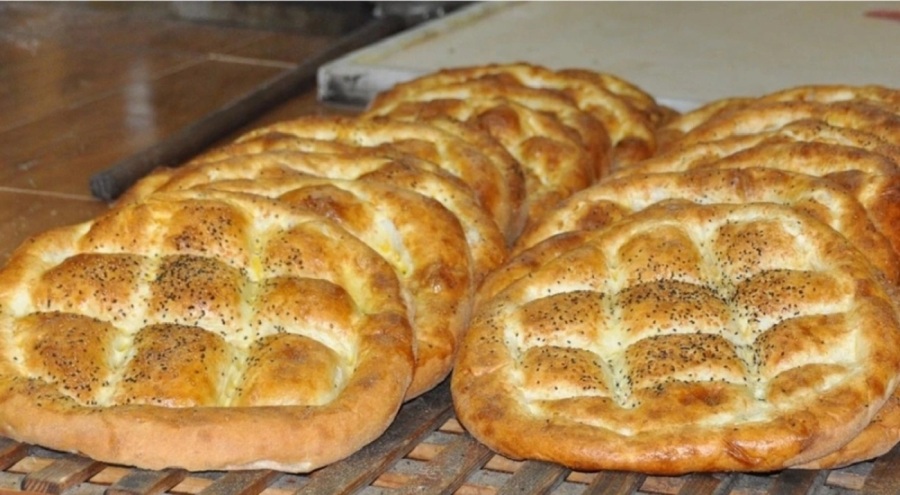 Edirne'de ramazan pidesi fiyatı düşürüldü