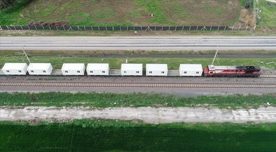 TCDD'nin deprem bölgesine desteği devam ediyor