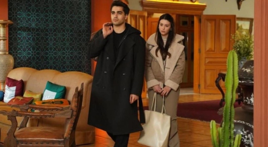 Yalı Çapkını Pelin'in menajerinden 'torpil' açıklaması