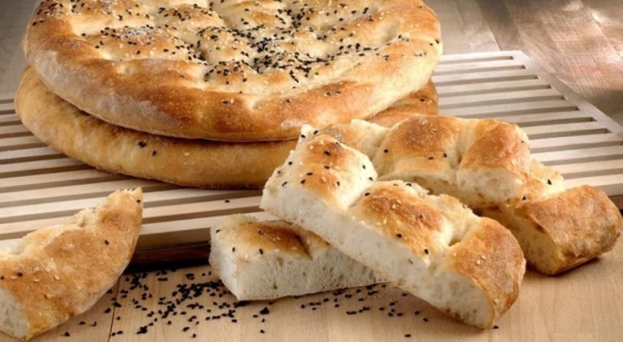 Ramazan pidesini evde kendiniz yapın
