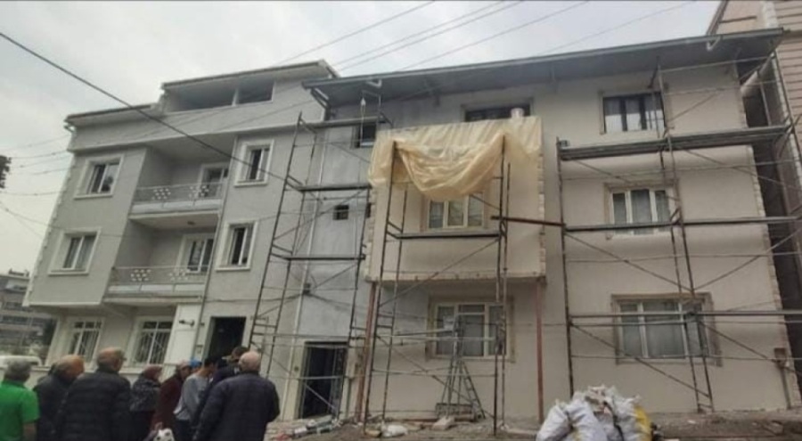 Bursa'da iş kazası: 7 metre yükseklikten düşen boyacı hayatını kaybetti