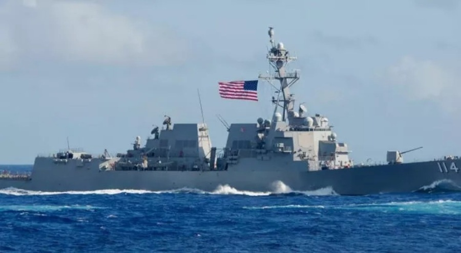 Çin ordusu: "ABD savaş gemisi izinsiz karasularımıza girdi"