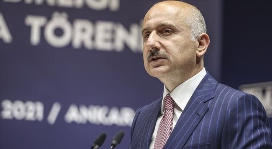 Bakan Karaismailoğlu: Sosyal ve eğitim hayatını kolaylaştırmak için elimizden geleni yapıyoruz