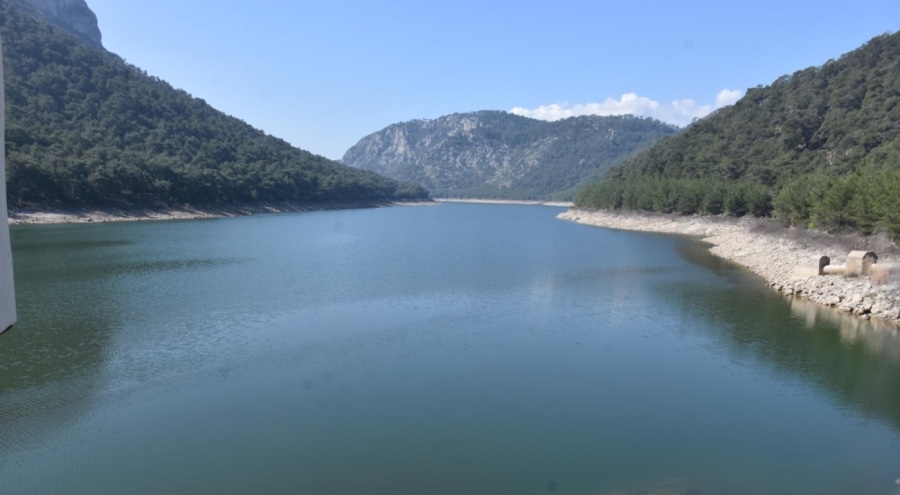Tahtalı Barajı'nın 300 gün yetecek kadar suyu var