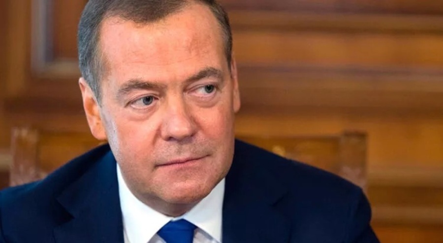 Medvedev: Almanya'nın Putin'i tutuklaması, Rusya'ya savaş ilanı olur