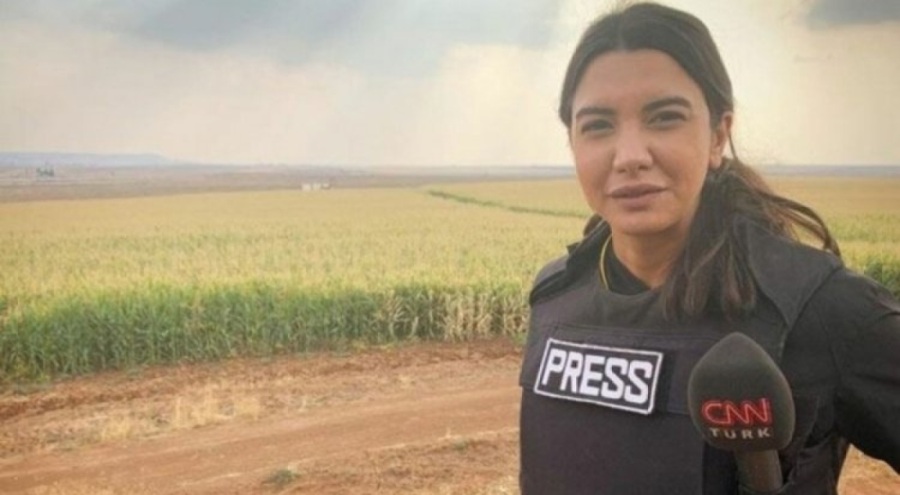 AK Parti Fulya Öztürk'e vekillik mi teklif etti?